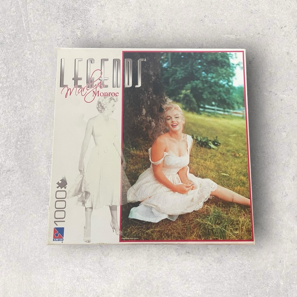 Legends Marylin Monroe 1000 piece Jigsaw Puzzle